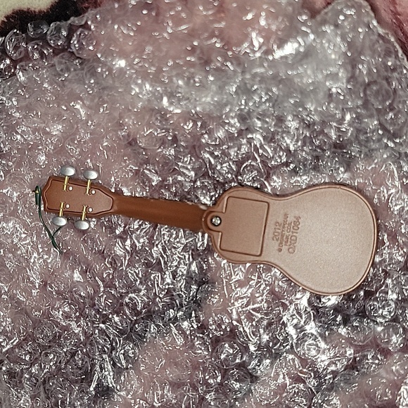 Hallmark Keepsake - Picture 7 of 7